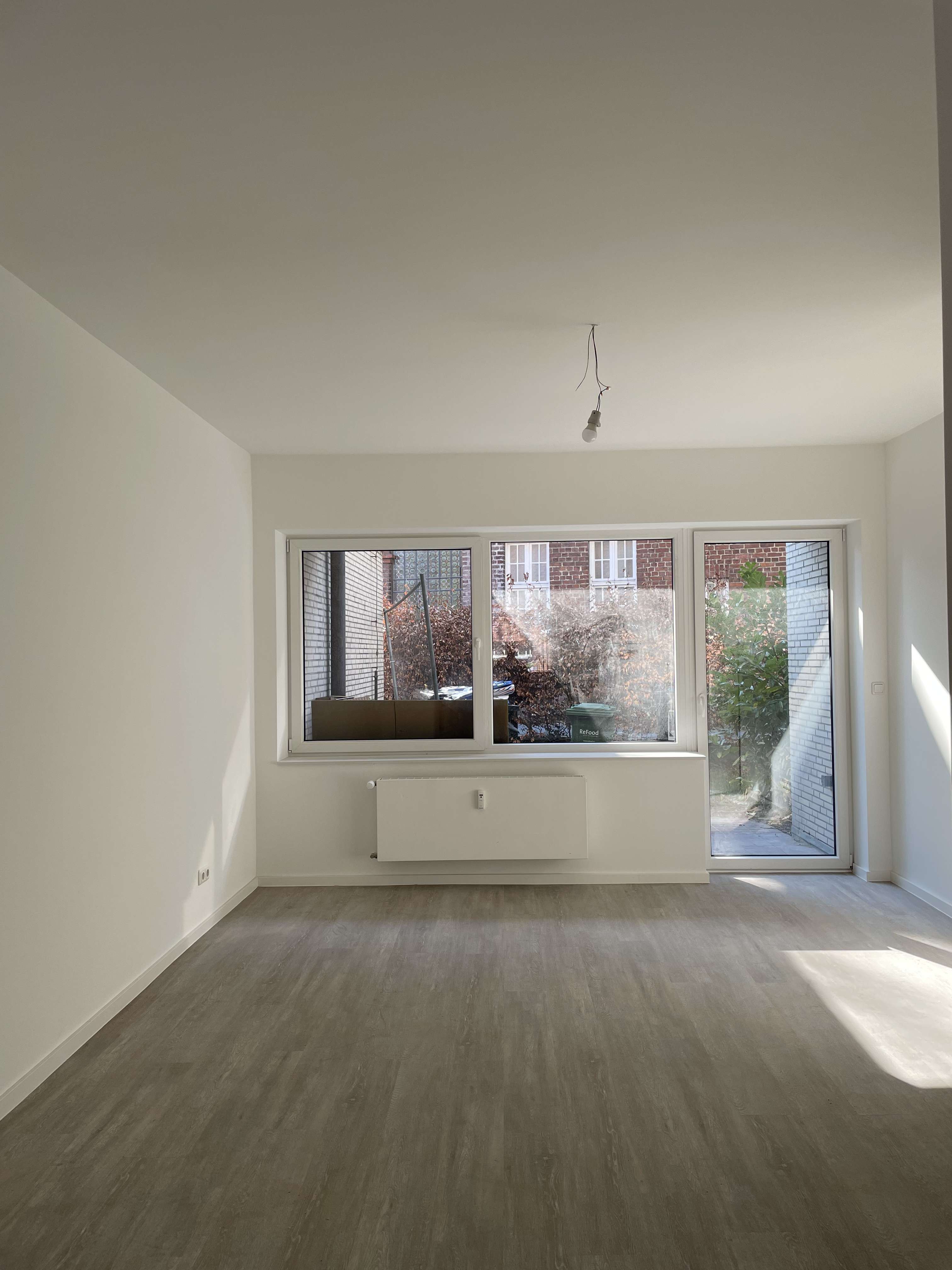 Thumbnail-Wohnung zum Mieten in Wedel 1.708,10 € 117.8 m²