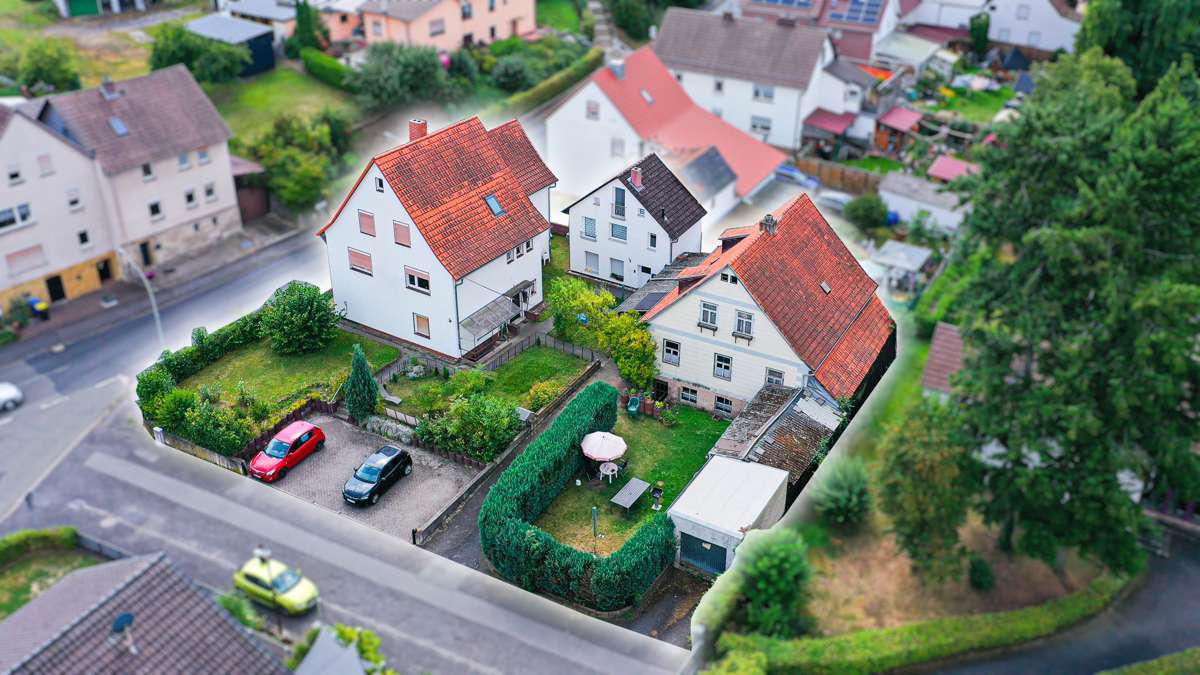 Thumbnail-Haus zum Kaufen in Eschwege Niederhone 229.000,00 € 408 m²