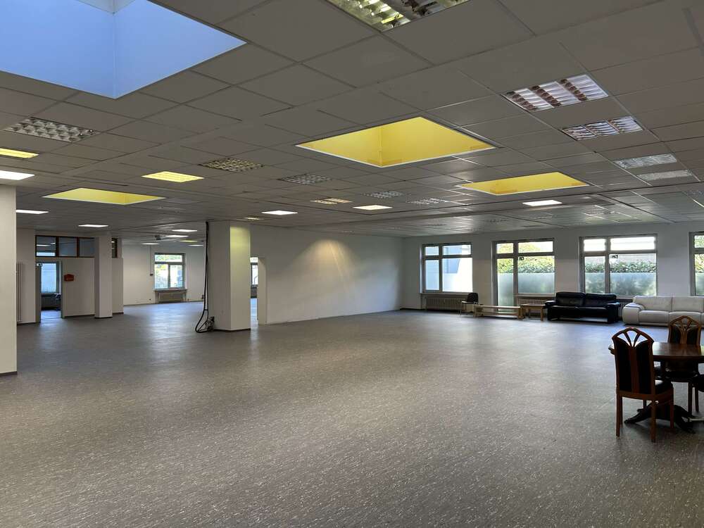 Thumbnail-Büro in München 13.200,00 € 528 m²