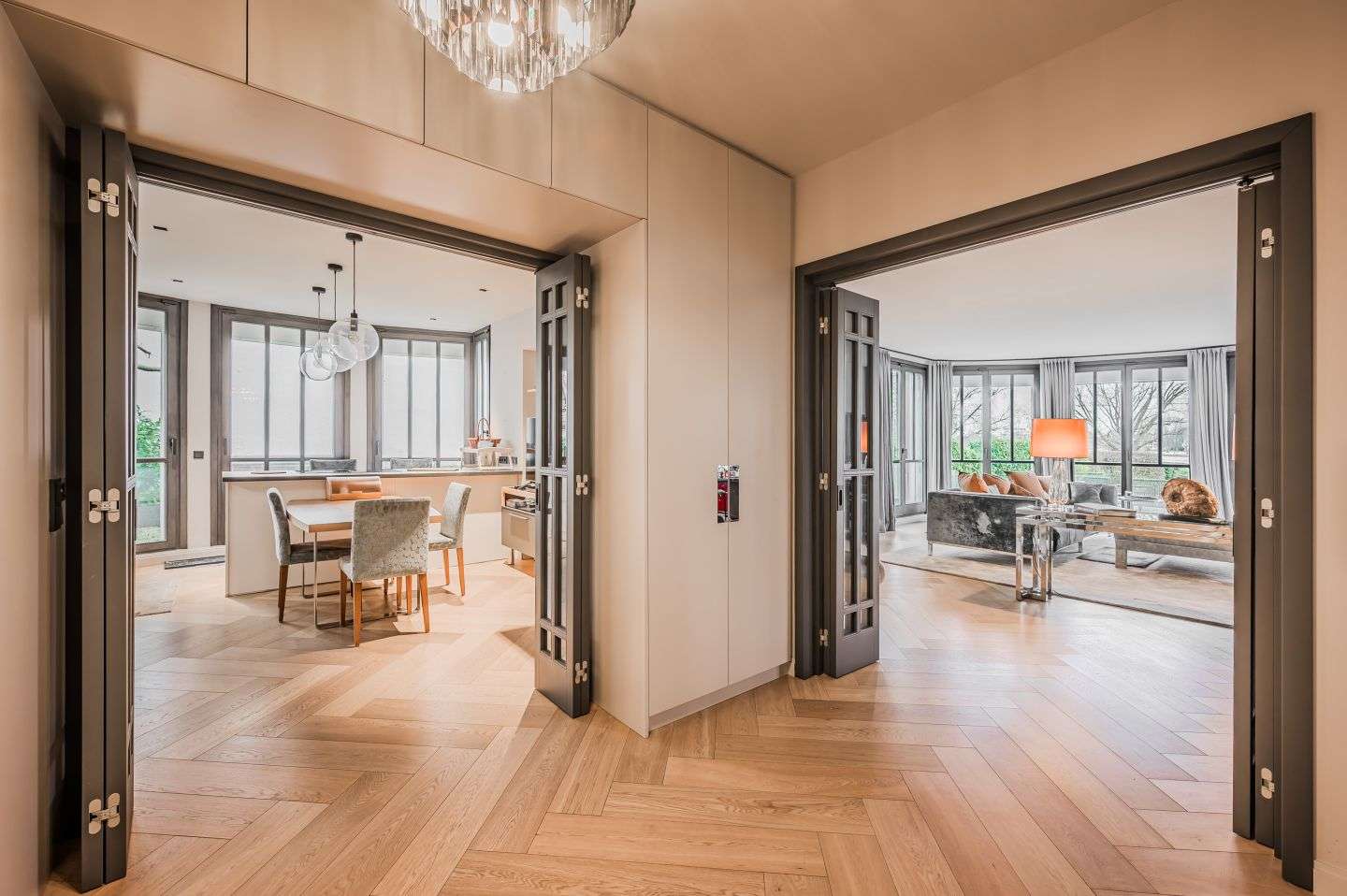 Thumbnail-Wohnung zum Kaufen in Hamburg 5.495.000,00 € 281.16 m²