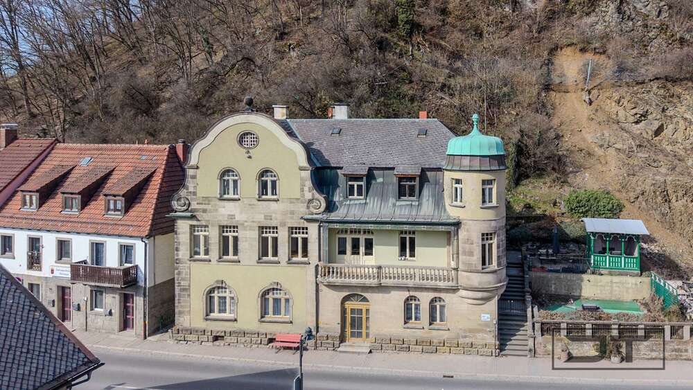 Thumbnail-Haus zum Kaufen in Bad Berneck 357.000,00 € 440 m²