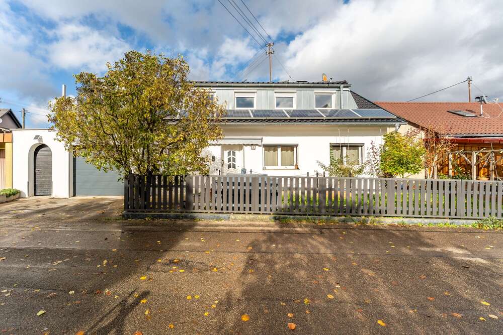 Thumbnail-Haus zum Kaufen in Oberndorf am Neckar 260.000,00 € 156 m²