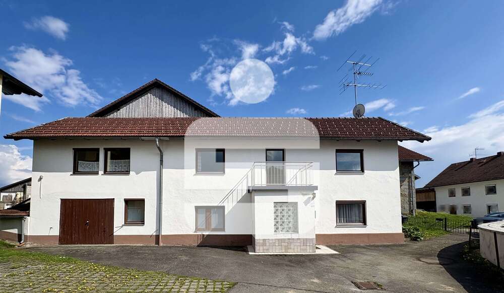 Thumbnail-Haus zum Kaufen in Hutthurm 125.000,00 € 97 m²