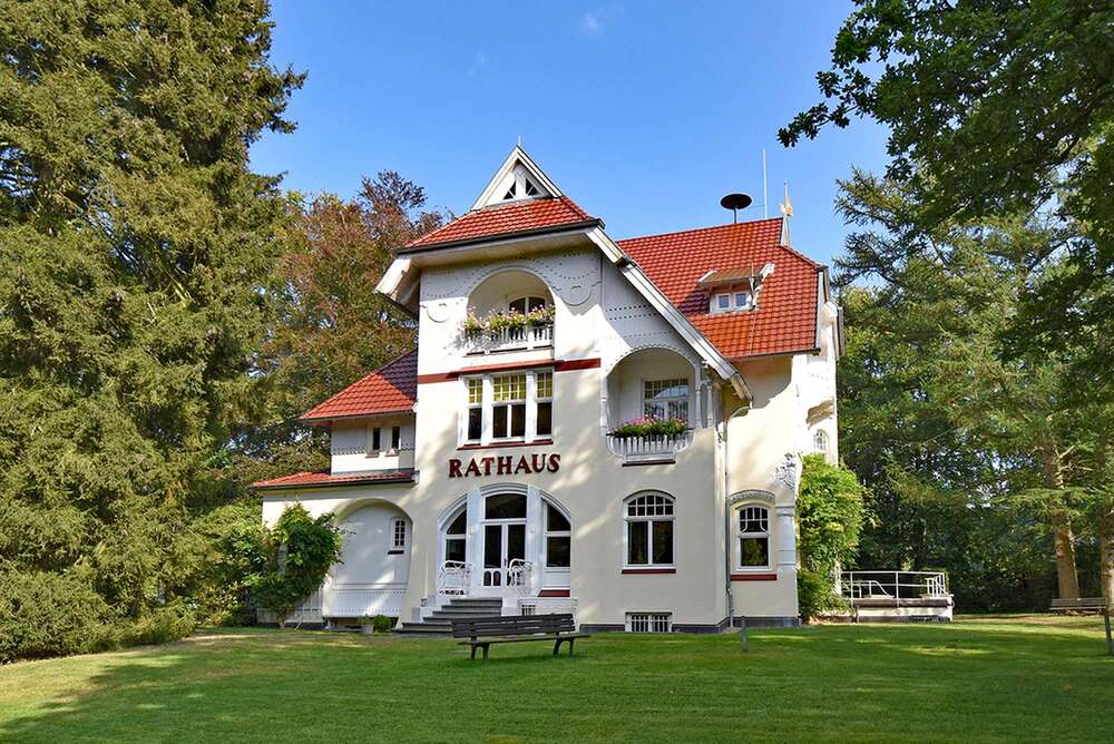Thumbnail-Büro in Aumühle 2.600,00 € 200 m²
