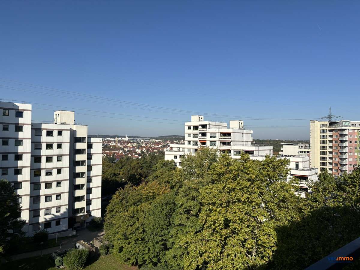 Thumbnail-Wohnung zum Kaufen in Stuttgart Zuffenhausen 258.000,00 € 78 m²