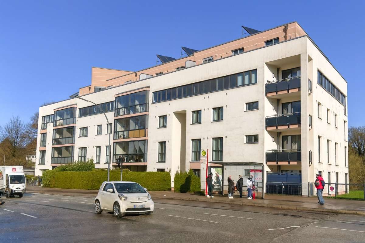 Thumbnail-Wohnung zum Kaufen in Hamburg 349.000,00 € 75.68 m²