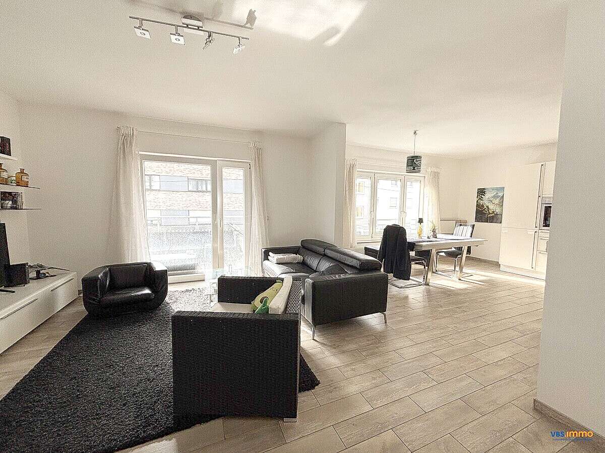 Thumbnail-Wohnung zum Kaufen in Stuttgart 499.000,00 € 95.21 m²