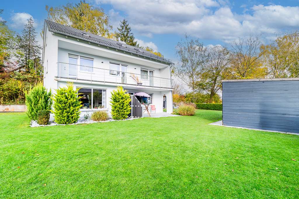 Thumbnail-Haus zum Kaufen in Bayreuth Meyernberg 735.000,00 € 250 m²