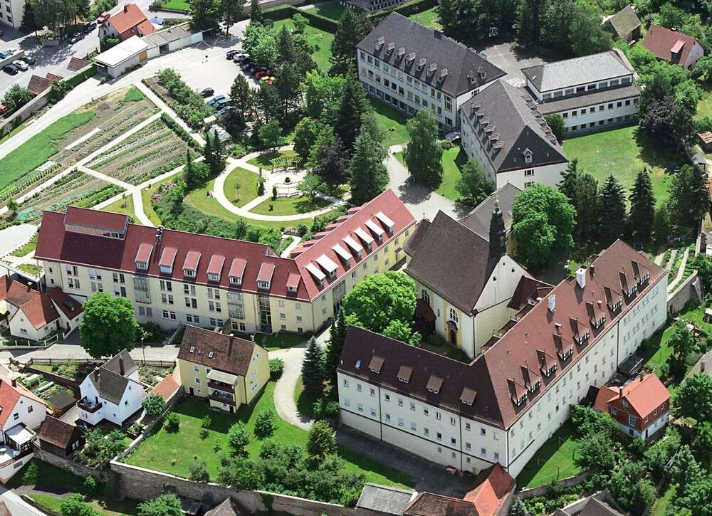 Thumbnail-Haus zum Kaufen in Abenberg 4.850.000,00 € 8809 m²