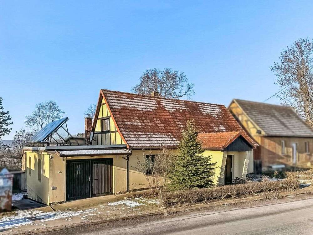 Thumbnail-Haus zum Kaufen in Dornburg-Camburg 128.500,00 € 130 m²