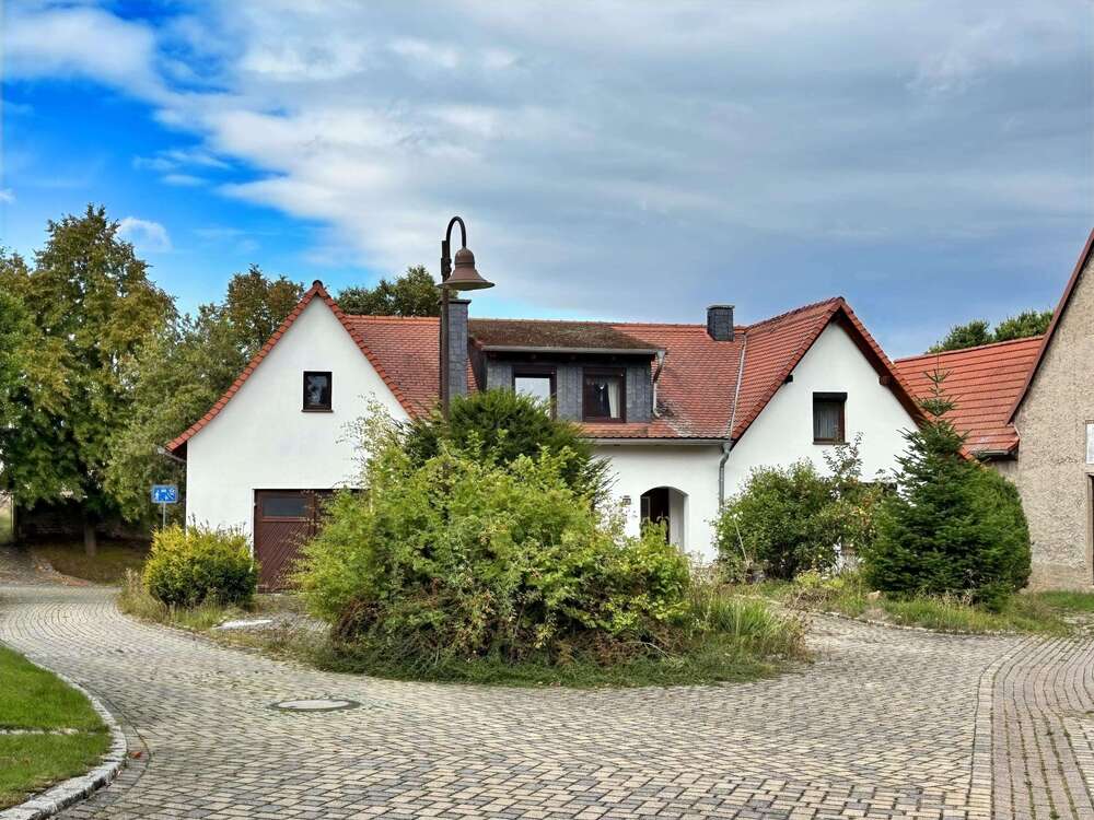 Thumbnail-Haus zum Kaufen in Laucha 119.000,00 € 120 m²