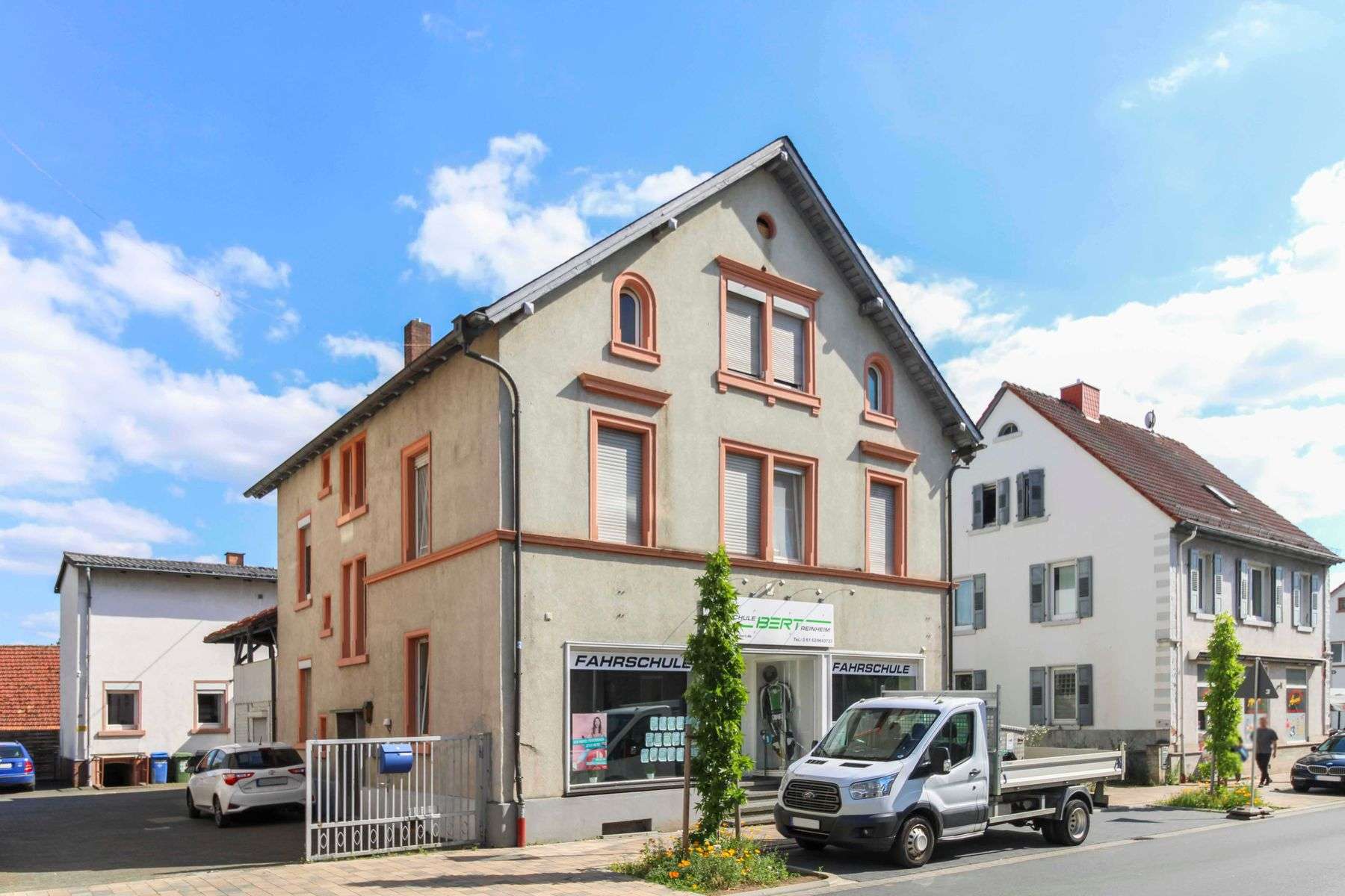 Thumbnail-Haus zum Kaufen in Reinheim 475.000,00 € 299.11 m²
