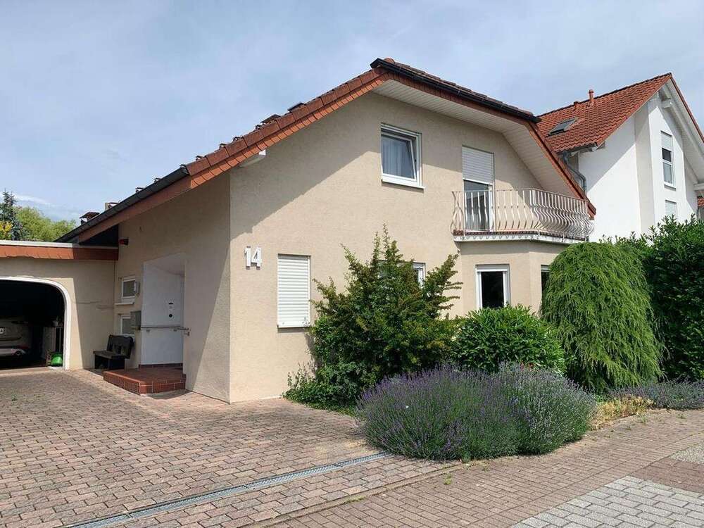 Thumbnail-Haus zum Kaufen in Ubstadt-Weiher 615.000,00 € 161 m²