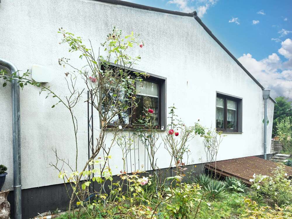 Thumbnail-Haus zum Kaufen in Schöneiche bei Berlin 430.000,00 € 95 m²