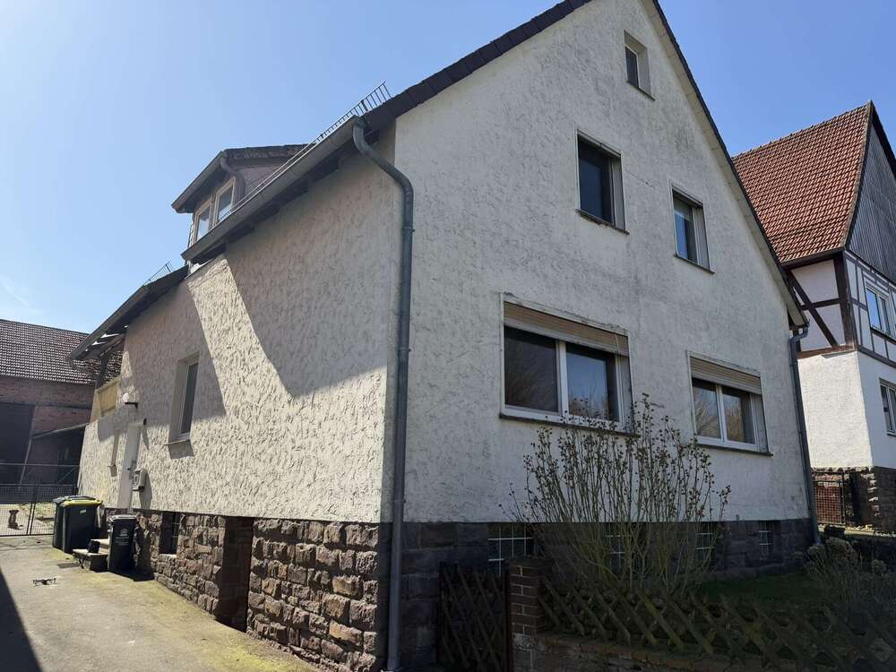 Thumbnail-Haus zum Kaufen in Trendelburg 99.000,00 € 152 m²