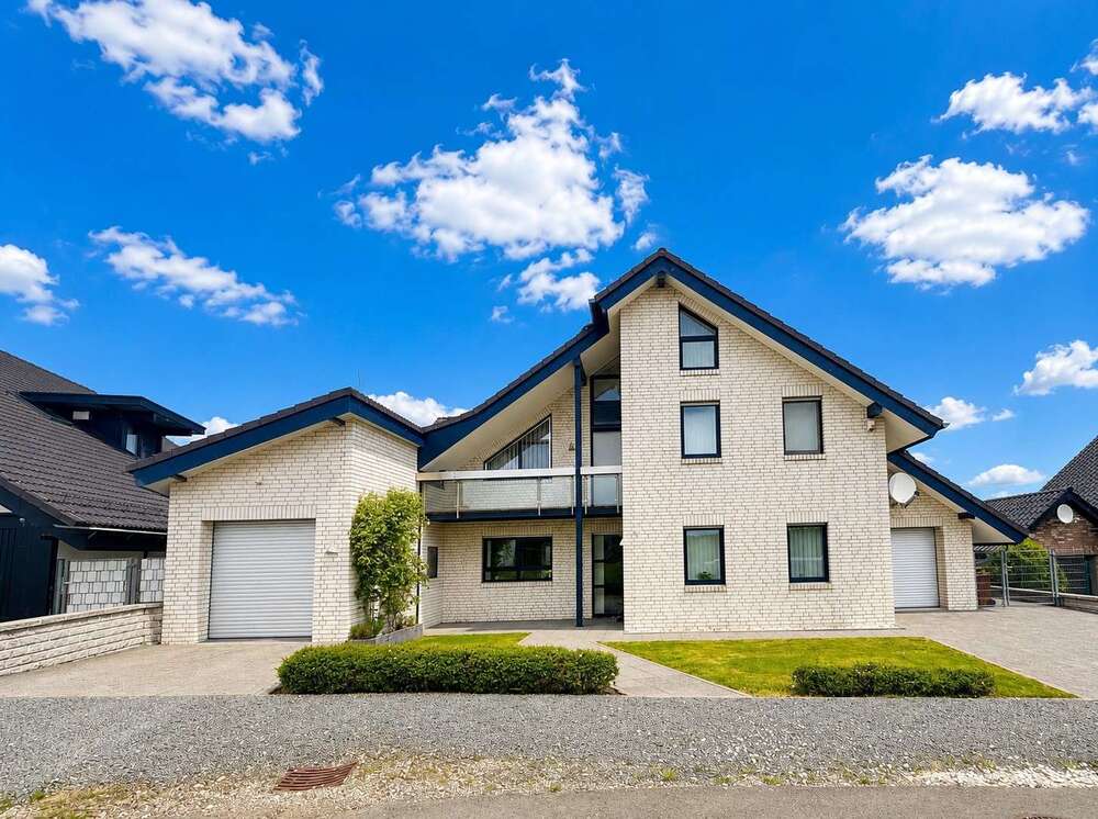 Thumbnail-Haus zum Kaufen in Nettersheim 599.000,00 € 210 m²