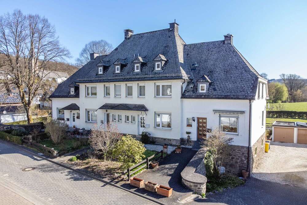 Thumbnail-Haus zum Kaufen in Hilchenbach 139.000,00 € 103 m²