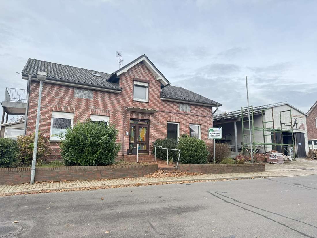 Thumbnail-Haus zum Kaufen in Buchholz 249.000,00 € 114 m²