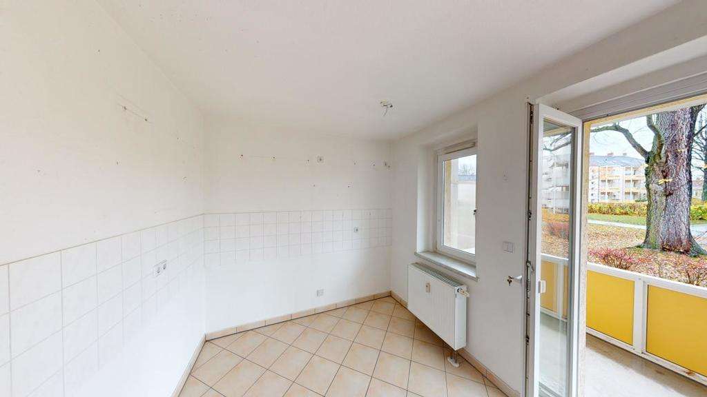 Thumbnail-Wohnung zum Mieten in Chemnitz 394,00 € 65.47 m²