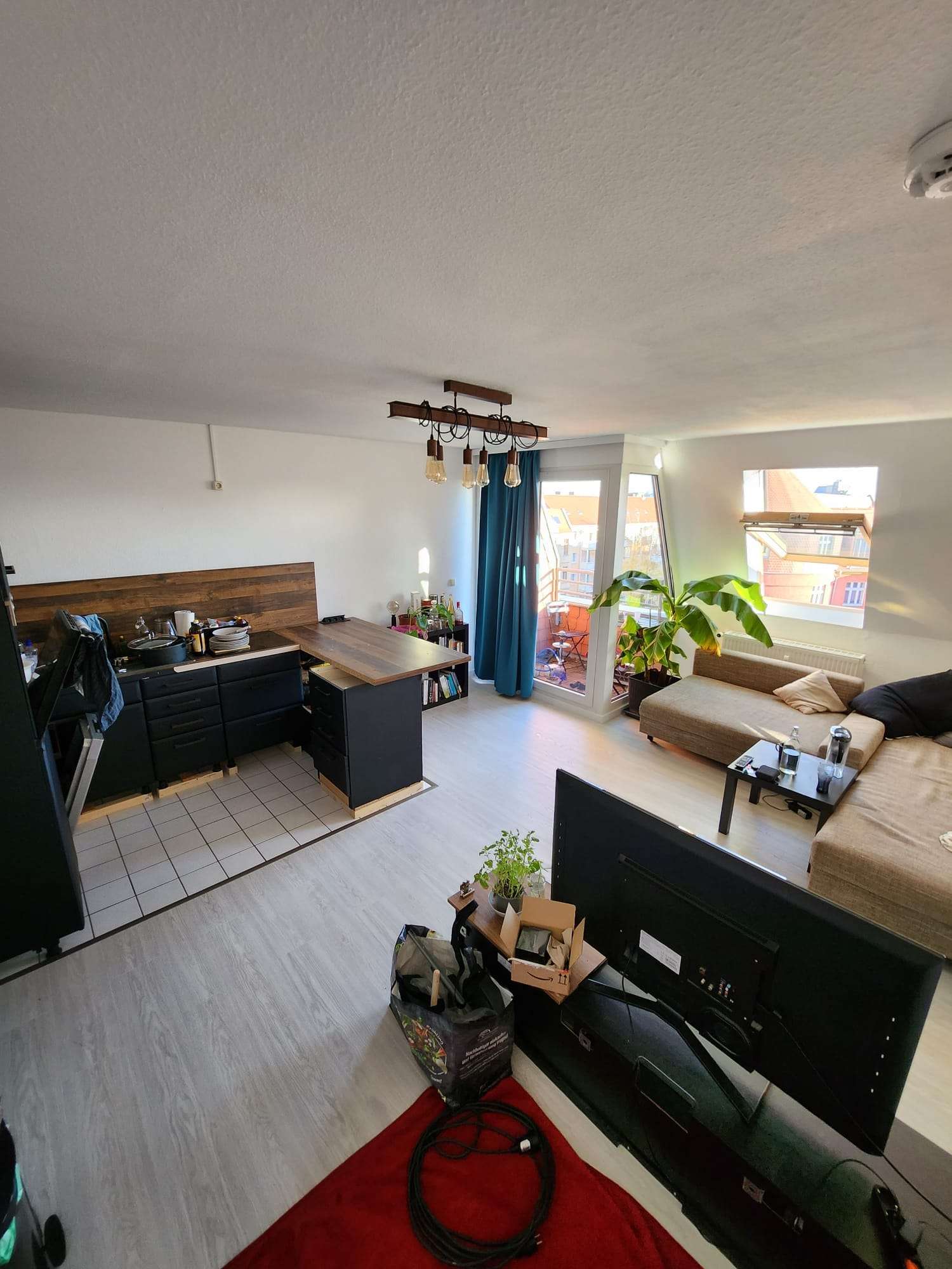 Thumbnail-Wohnung zum Kaufen in Magdeburg 85.000,00 € 60.99 m²