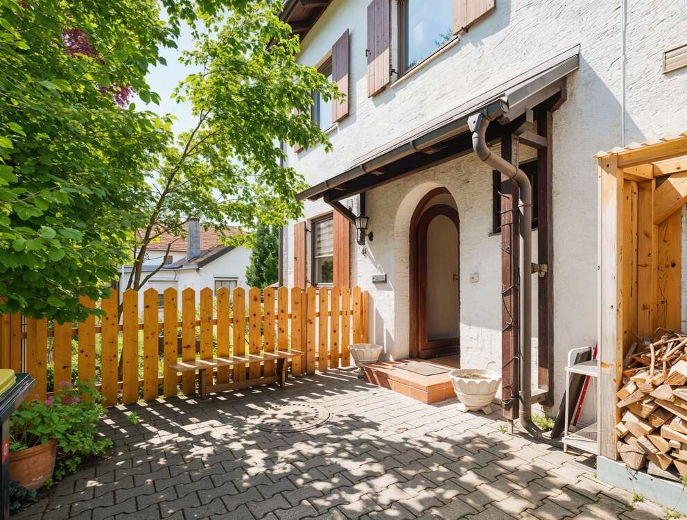 Thumbnail-Haus zum Kaufen in Gilching 769.000,00 € 128.47 m²