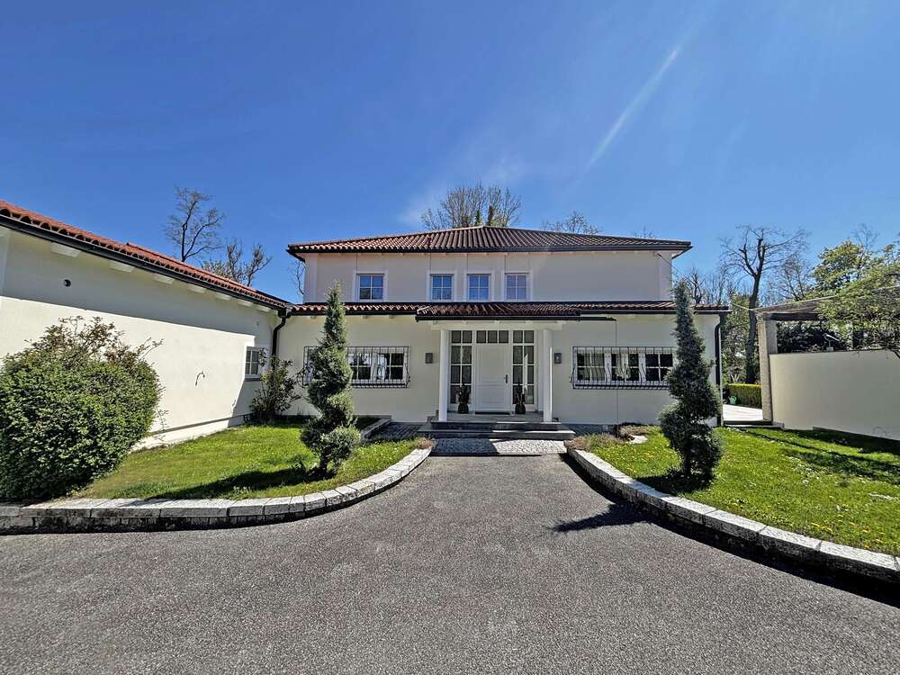 Thumbnail-Haus zum Kaufen in Moosburg an der Isar 2.650.000,00 € 400 m²