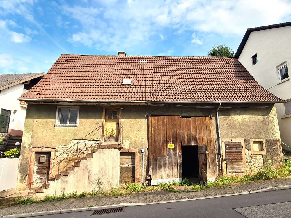 Thumbnail-Haus zum Kaufen in Walzbachtal 90.000,00 € 80.37 m²