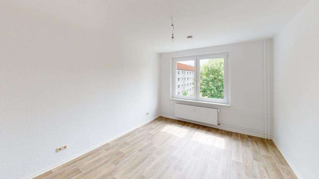 Thumbnail-Wohnung zum Mieten in Chemnitz 420,00 € 61.46 m²
