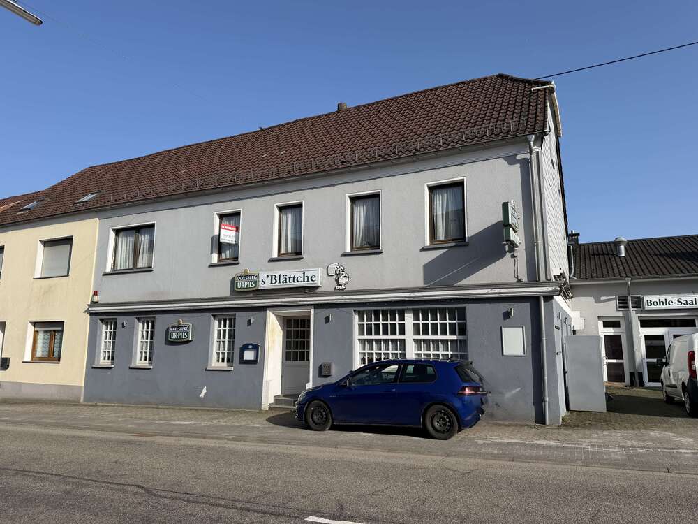 Thumbnail-Haus zum Kaufen in Lebach 298.000,00 € 233 m²