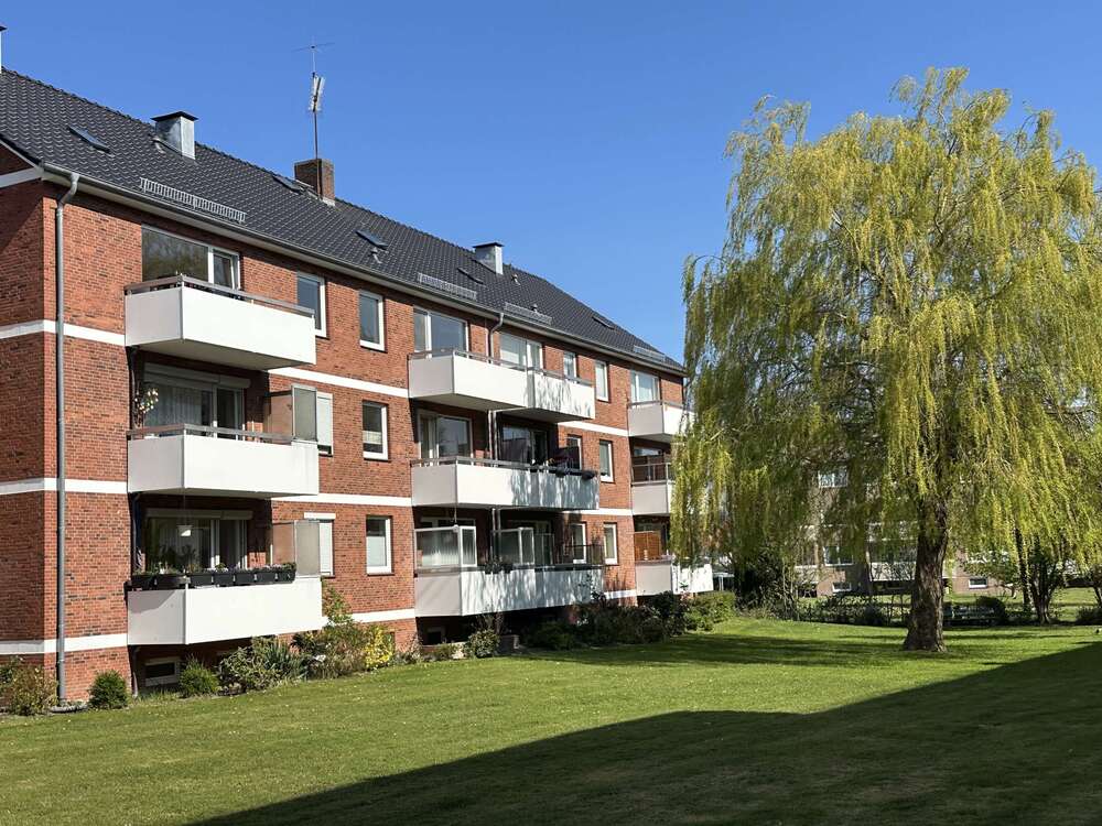 Thumbnail-Wohnung zum Kaufen in Cuxhaven 169.000,00 € 61 m²