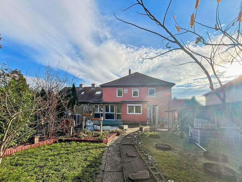 Thumbnail-Haus zum Kaufen in Großkayna 265.000,00 € 145 m²