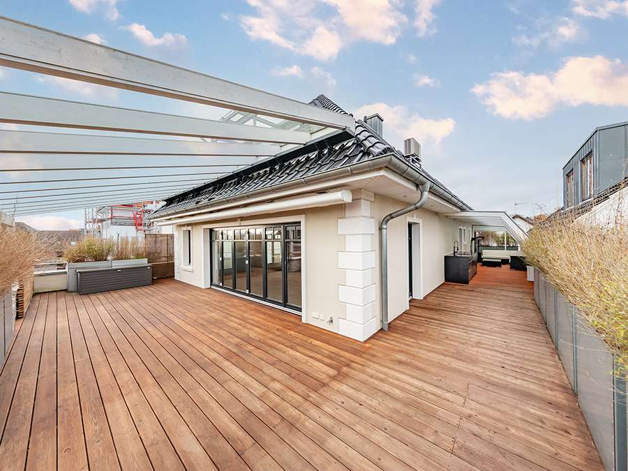 Thumbnail-Wohnung zum Kaufen in Oldenburg 1.095.000,00 € 192 m²