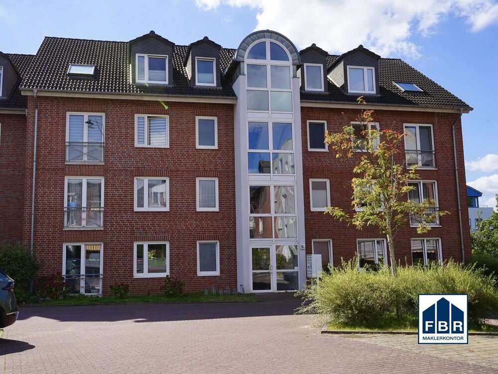 Thumbnail-Wohnung zum Kaufen in Schwerin 159.000,00 € 79.12 m²