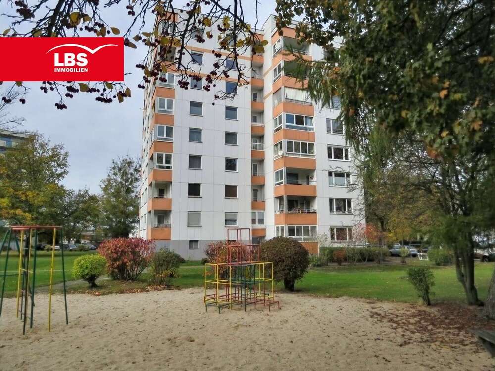 Thumbnail-Wohnung zum Kaufen in Wolfsburg 113.000,00 € 63.48 m²