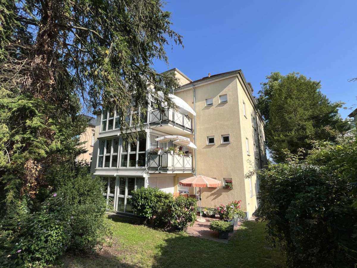 Thumbnail-Wohnung zum Kaufen in Dresden 230.000,00 € 72 m²