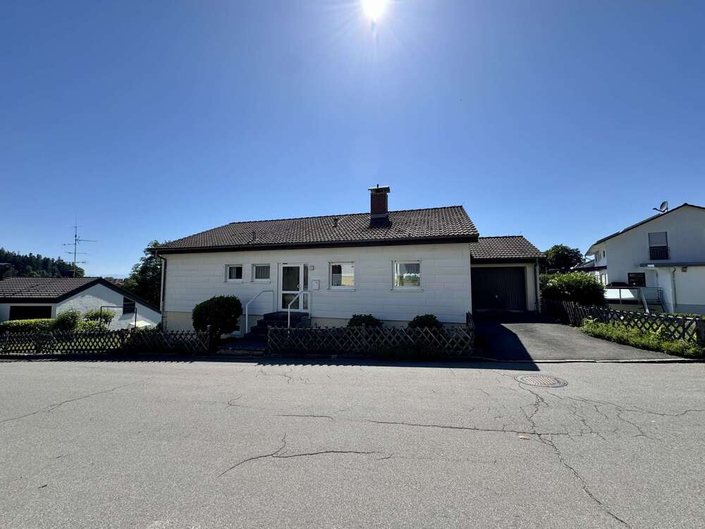 Thumbnail-Wohnung zum Mieten in Bodnegg 1.090,00 € 109.3 m²