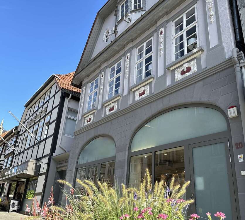 Thumbnail-Haus zum Kaufen in Hameln 949.000,00 € 100 m²