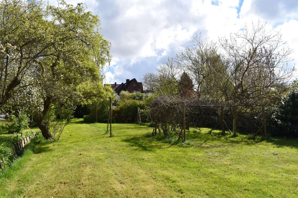 Thumbnail-Grundstück zu verkaufen in Uetersen 350.000,00 € 1787 m²