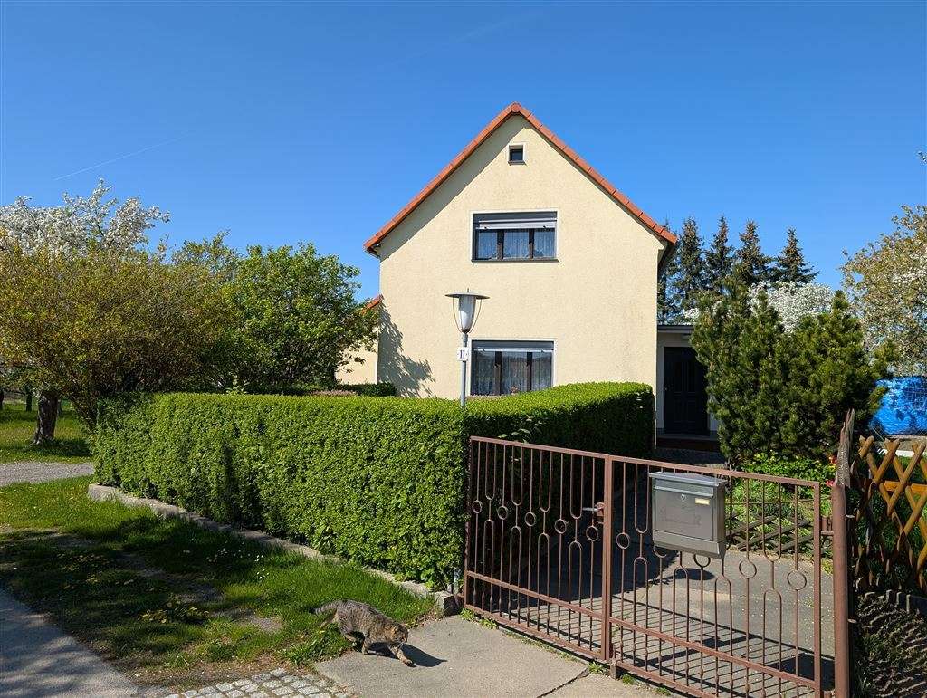 Thumbnail-Haus zum Kaufen in Bernstadt a. d. Eigen 89.000,00 € 80 m²