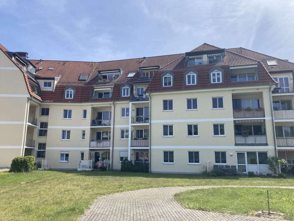 Thumbnail-Wohnung zum Mieten in Zwickau 545,00 € 77.83 m²