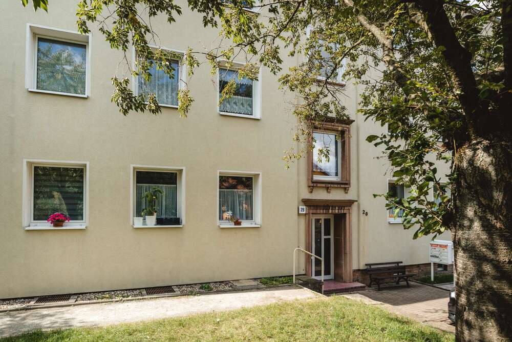 Thumbnail-Wohnung zum Mieten in Calbe 310,00 € 47.51 m²