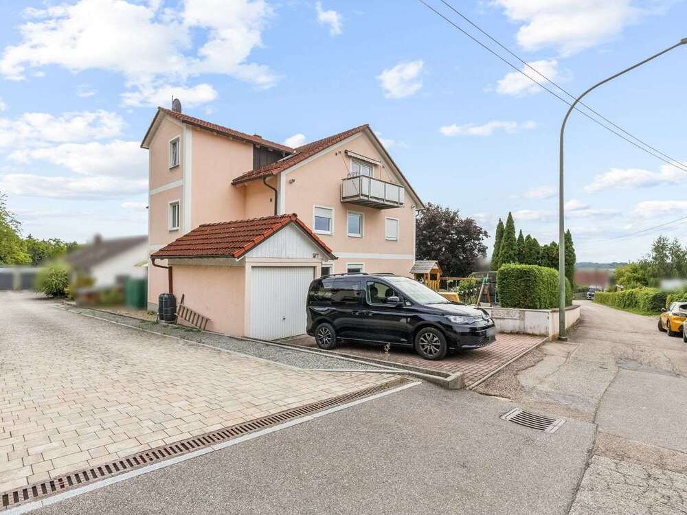 Thumbnail-Wohnung zum Kaufen in Tegernheim 299.000,00 € 95.68 m²