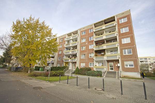 Thumbnail-Wohnung zum Mieten in Halle (Saale) 366,00 € 64.15 m²