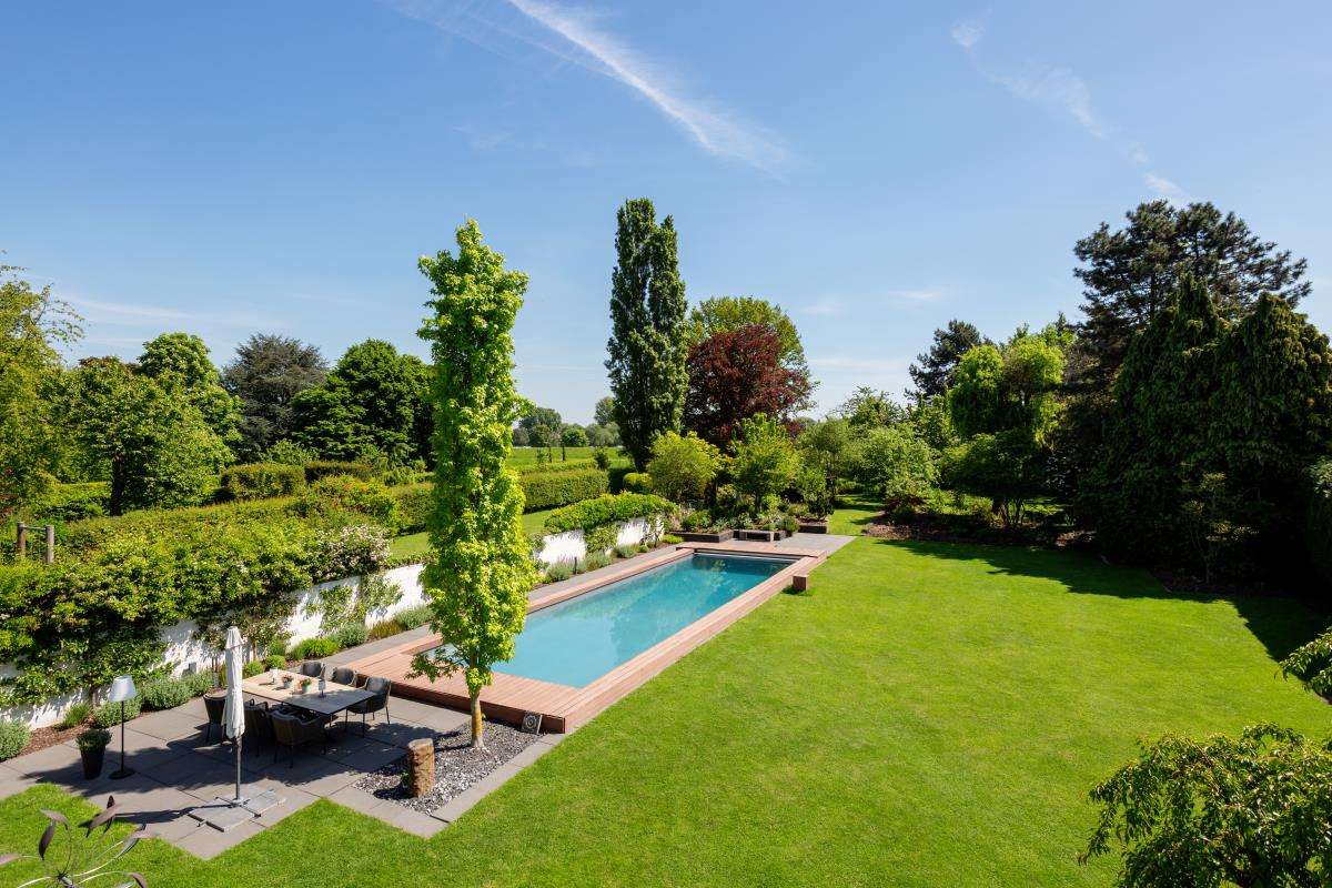 Thumbnail-Haus zum Kaufen in Meerbusch 4.350.000,00 € 400 m²