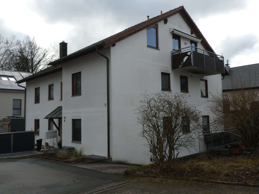 Thumbnail-Wohnung zum Kaufen in Wolfschlugen 153.000,00 € 40.7 m²