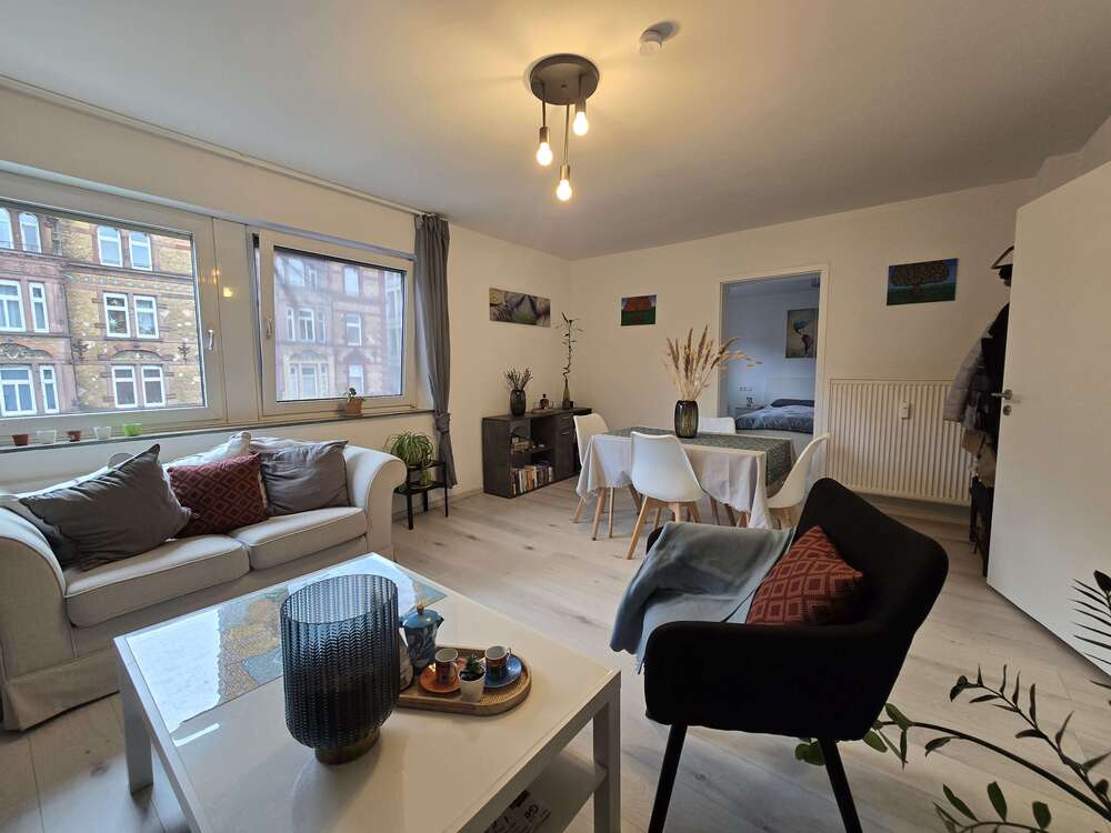 Thumbnail-Wohnung zum Kaufen in Stuttgart 215.000,00 € 51 m²