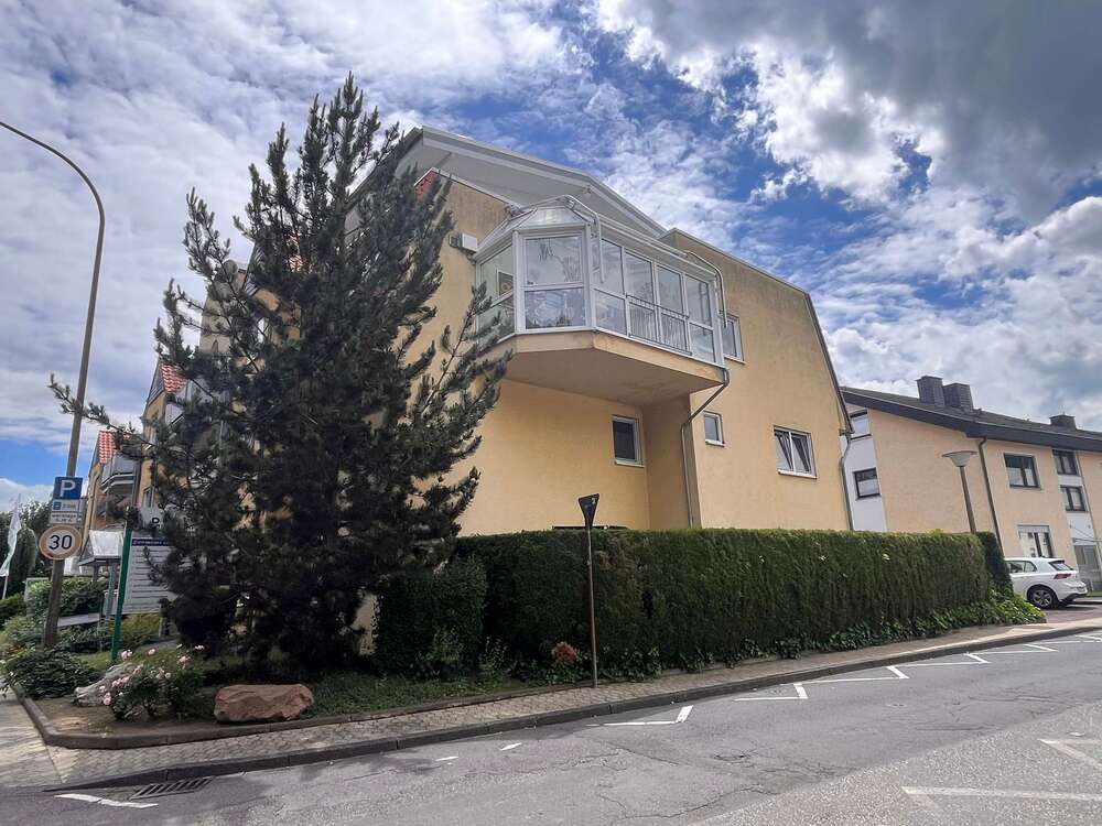 Thumbnail-Wohnung zum Kaufen in Remagen 273.000,00 € 103 m²