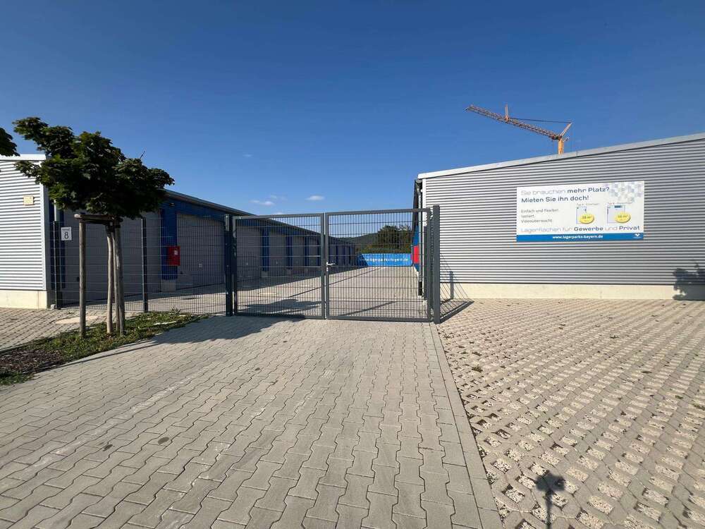 Thumbnail-Halle in Hersbruck 525,47 € 52 m²