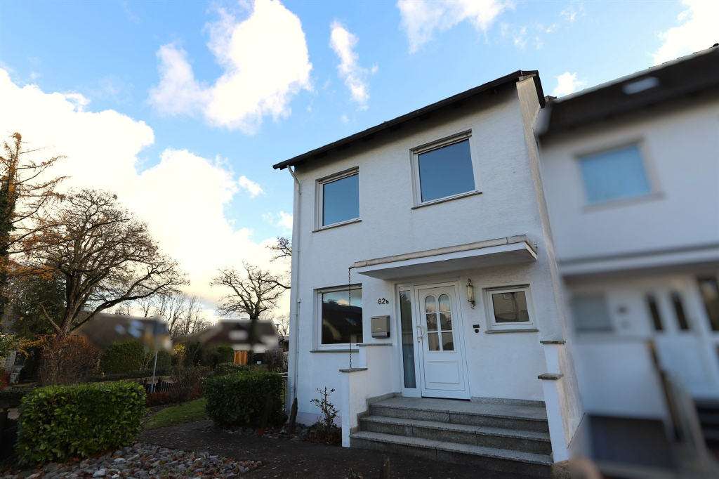 Thumbnail-Haus zum Kaufen in Lage 200.000,00 € 114.32 m²