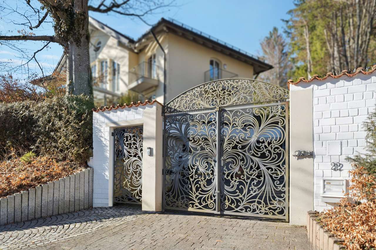 Thumbnail-Haus zum Kaufen in Icking 2.495.000,00 € 365 m²